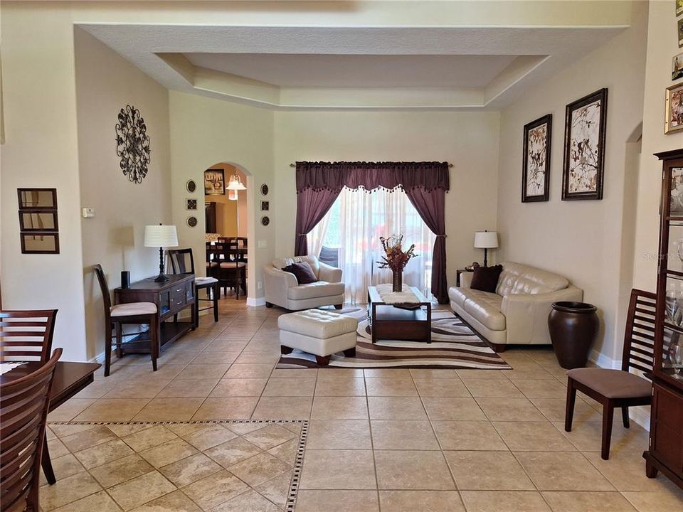 En Venta: $799,900 (4 camas, 4 baños, 3499 Pies cuadrados)