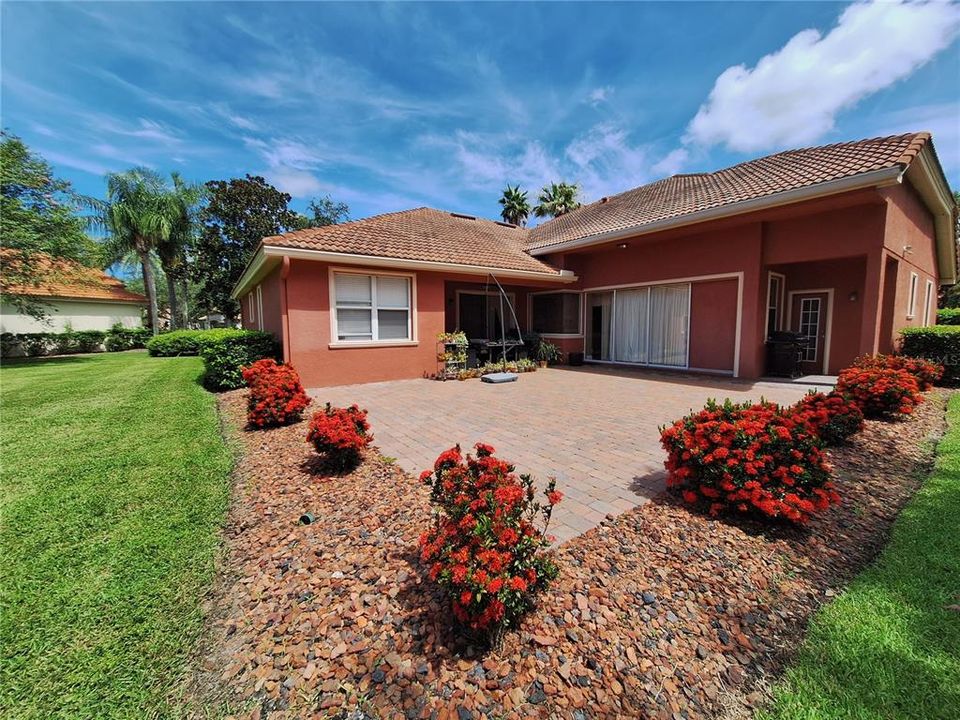 En Venta: $799,900 (4 camas, 4 baños, 3499 Pies cuadrados)