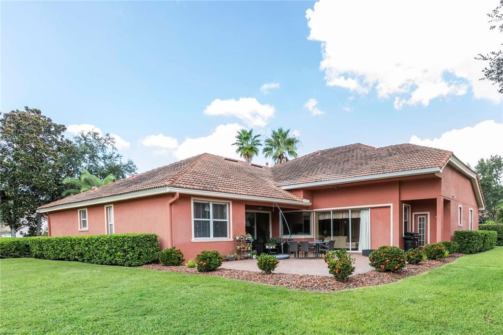 En Venta: $799,900 (4 camas, 4 baños, 3499 Pies cuadrados)