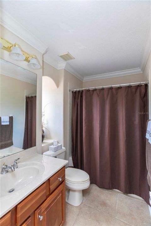 En Venta: $799,900 (4 camas, 4 baños, 3499 Pies cuadrados)