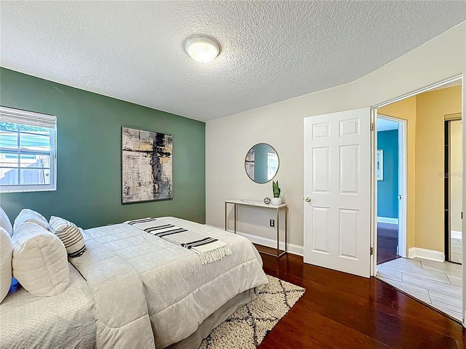 For Sale: $589,500 (3 beds, 3 baths, 1824 Square Feet)