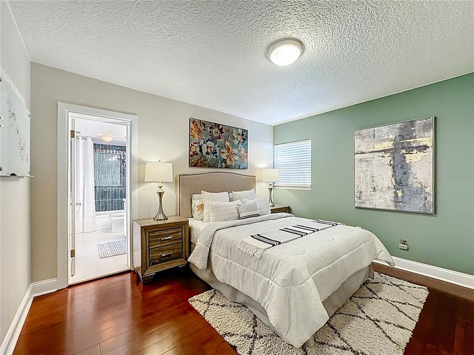 For Sale: $589,500 (3 beds, 3 baths, 1824 Square Feet)