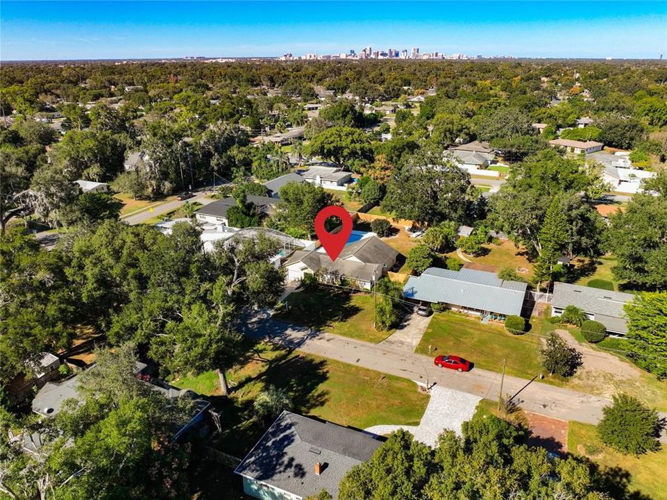 For Sale: $589,500 (3 beds, 3 baths, 1824 Square Feet)