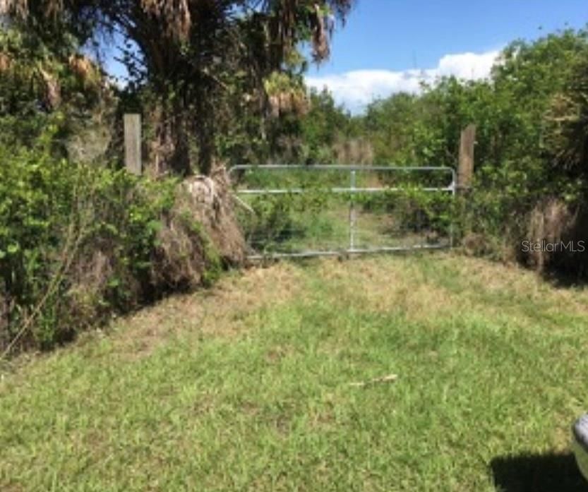 Vendido Recientemente: $70,000 (1.25 acres)