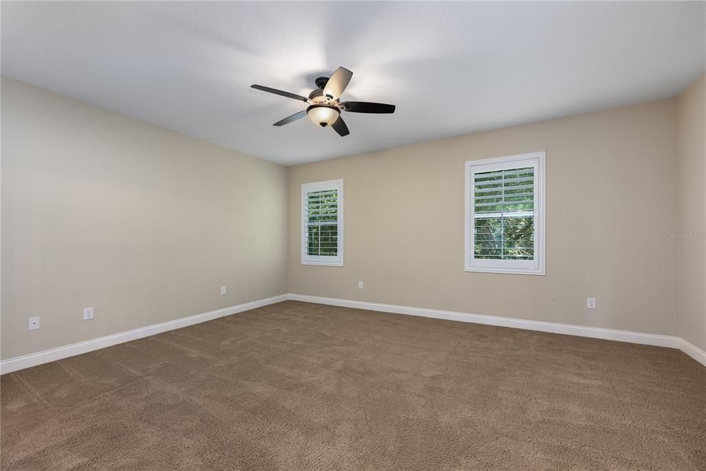 На продажу: $490,000 (4 спален, 2 ванн, 2708 Квадратных фут)