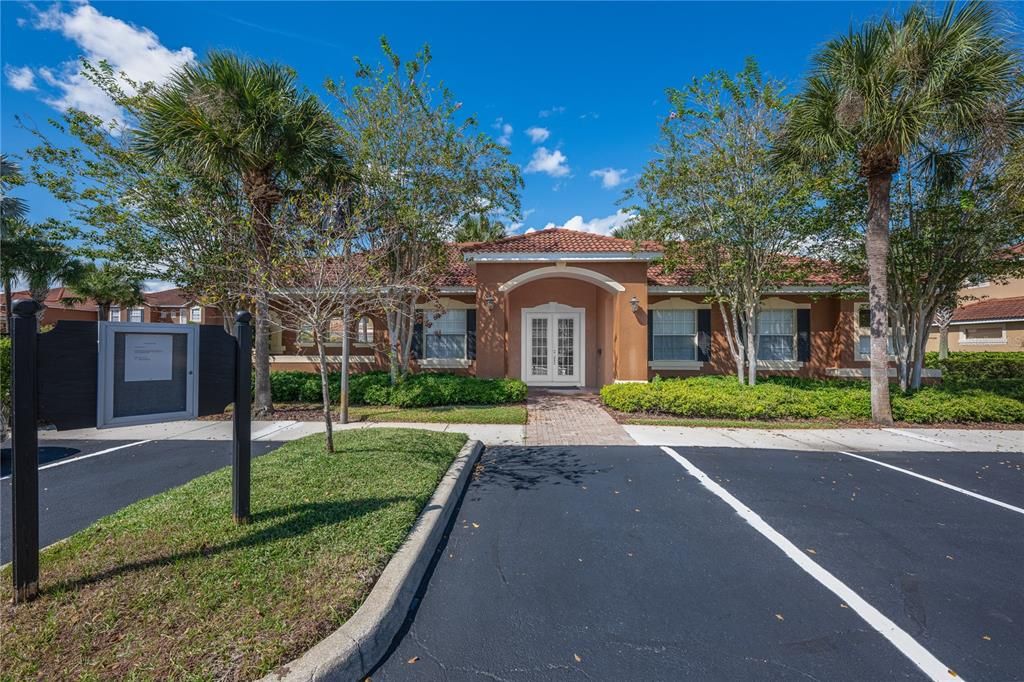 На продажу: $490,000 (4 спален, 2 ванн, 2708 Квадратных фут)