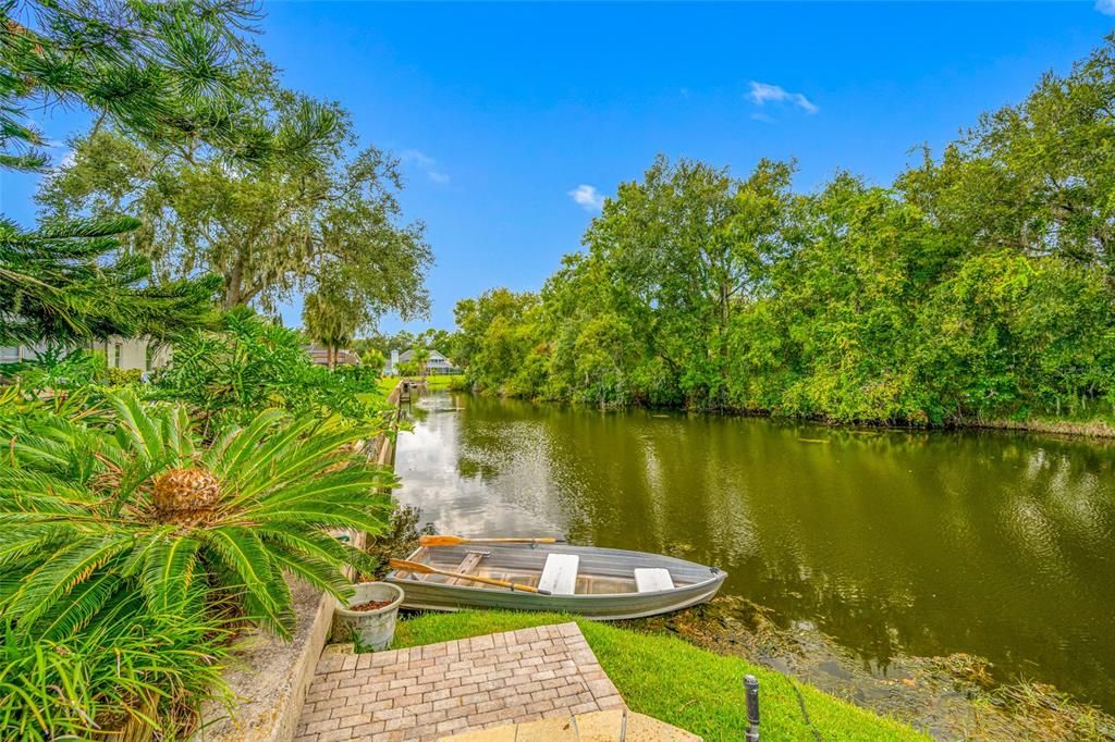 En Venta: $846,500 (4 camas, 2 baños, 3156 Pies cuadrados)