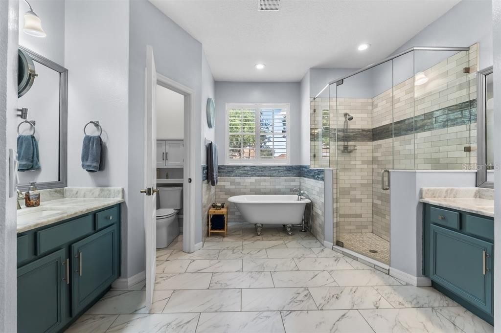 待售: $564,000 (5 贝兹, 3 浴室, 2683 平方英尺)