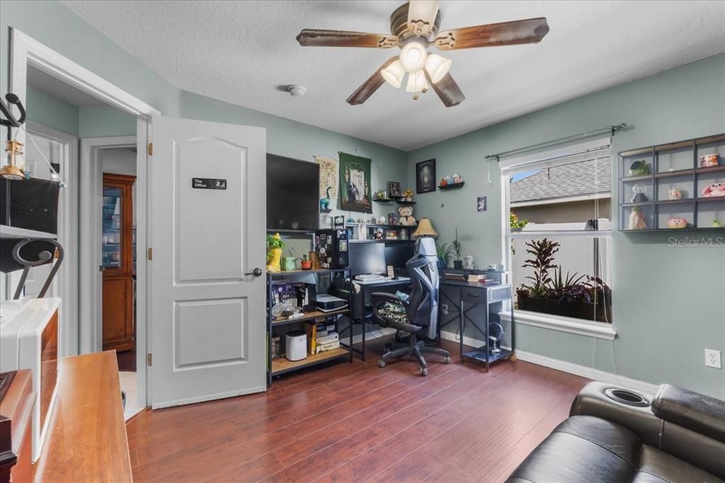 待售: $564,000 (5 贝兹, 3 浴室, 2683 平方英尺)