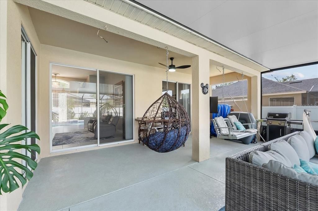 待售: $564,000 (5 贝兹, 3 浴室, 2683 平方英尺)