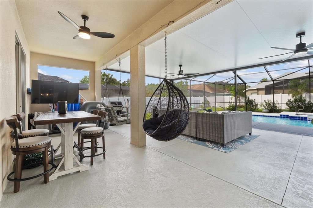 待售: $564,000 (5 贝兹, 3 浴室, 2683 平方英尺)