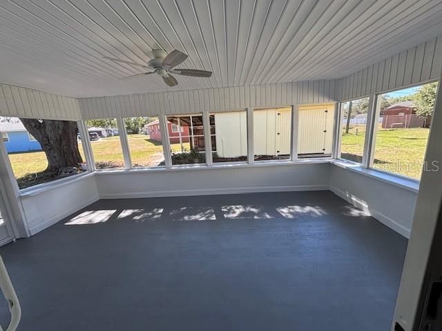 For Sale: $283,000 (3 beds, 1 baths, 1011 Square Feet)