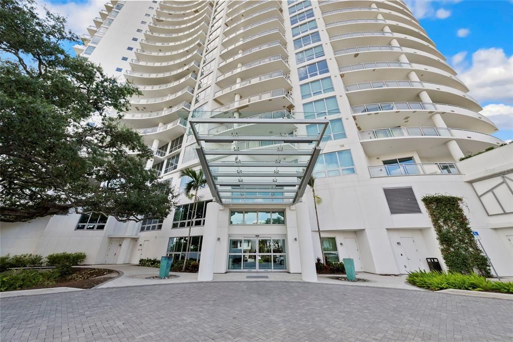 En Venta: $2,999,000 (3 camas, 3 baños, 3395 Pies cuadrados)