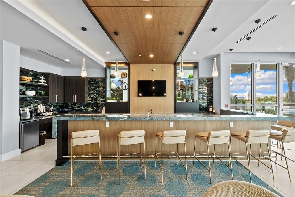 En Venta: $2,999,000 (3 camas, 3 baños, 3395 Pies cuadrados)