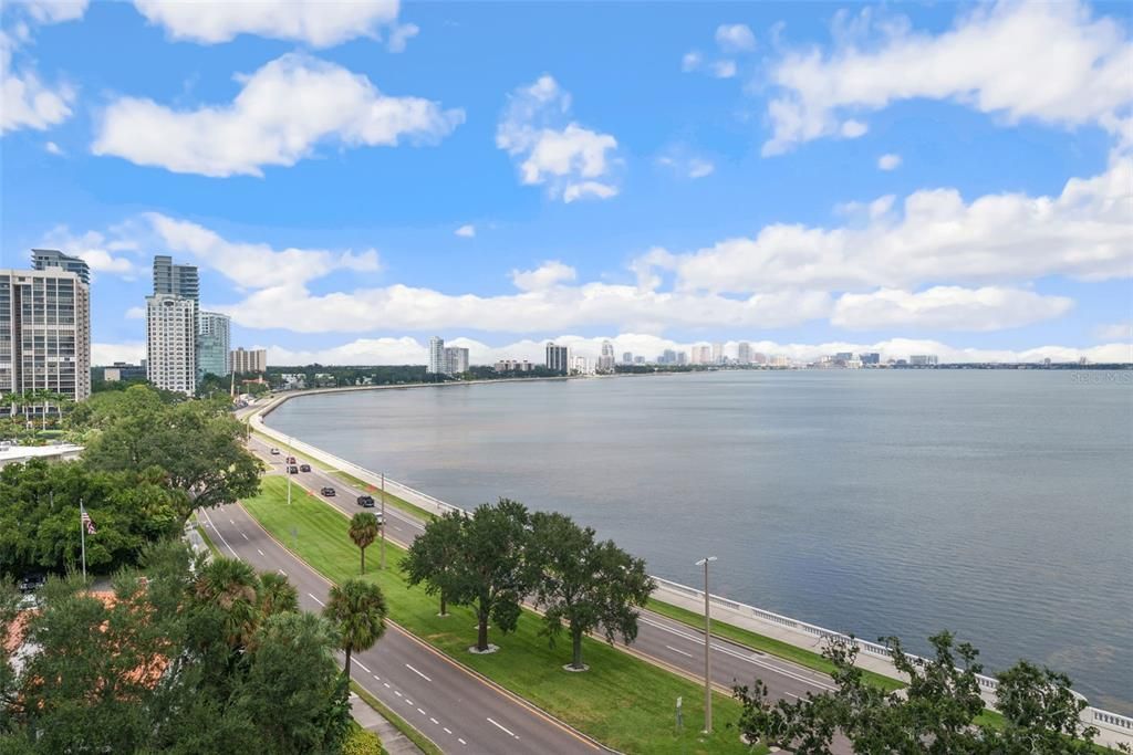 En Venta: $2,999,000 (3 camas, 3 baños, 3395 Pies cuadrados)