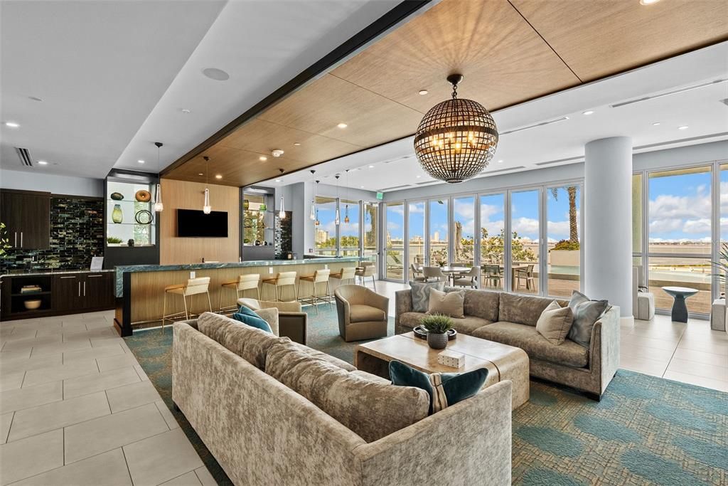 En Venta: $2,999,000 (3 camas, 3 baños, 3395 Pies cuadrados)