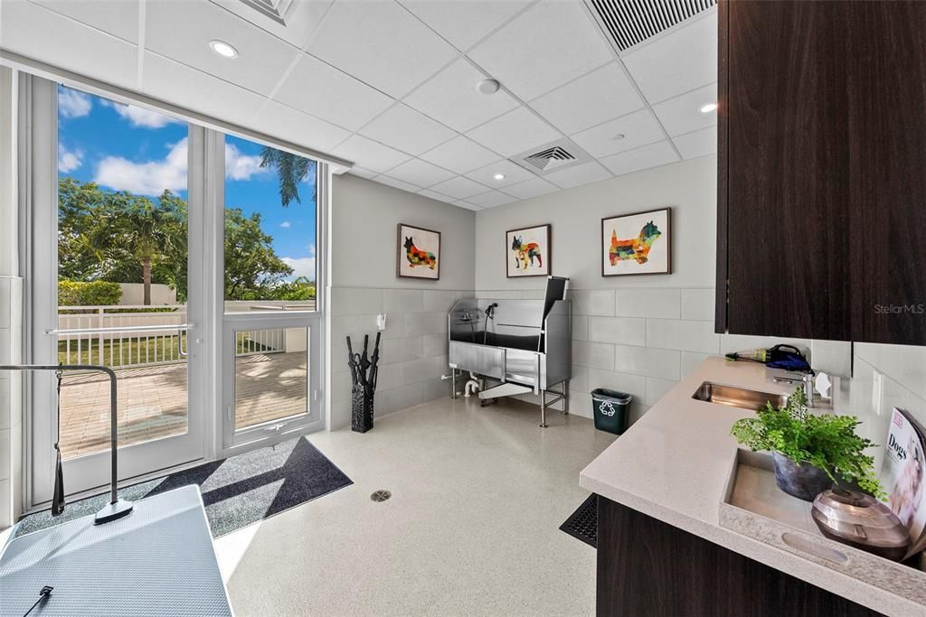 En Venta: $2,999,000 (3 camas, 3 baños, 3395 Pies cuadrados)