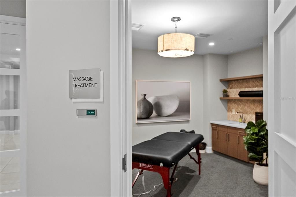 En Venta: $2,999,000 (3 camas, 3 baños, 3395 Pies cuadrados)