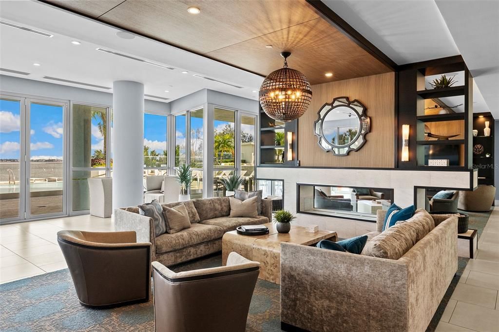 En Venta: $2,999,000 (3 camas, 3 baños, 3395 Pies cuadrados)