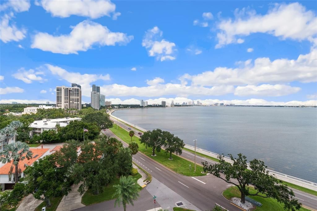 En Venta: $2,999,000 (3 camas, 3 baños, 3395 Pies cuadrados)