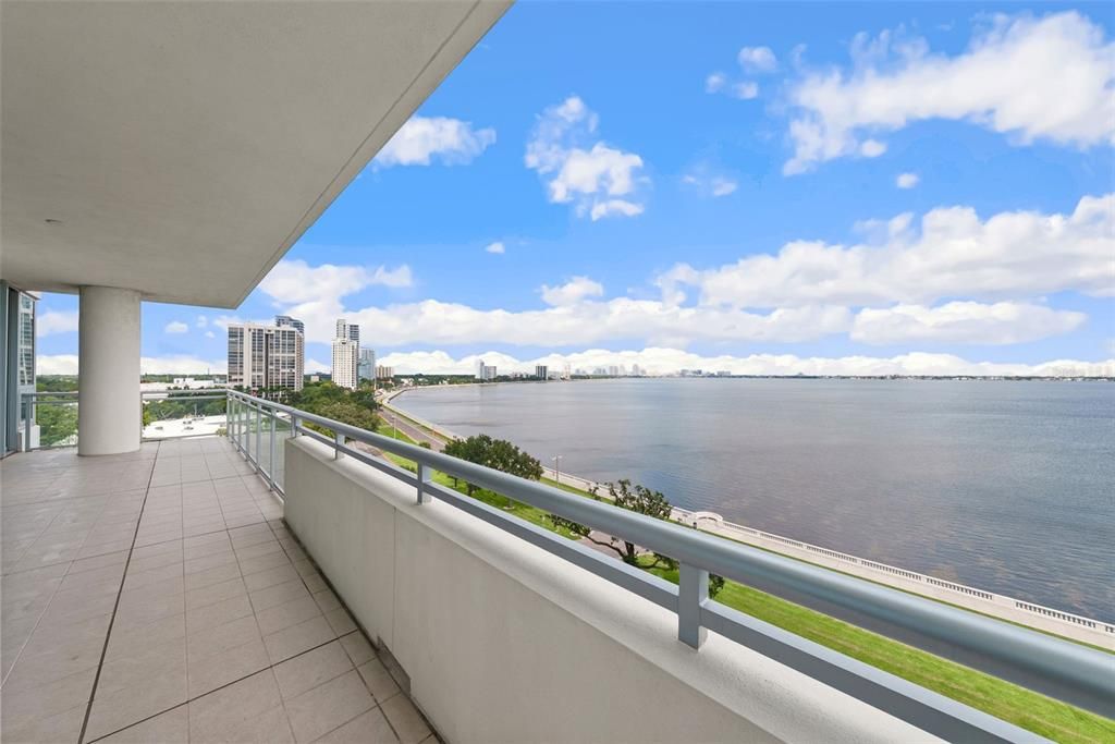 En Venta: $2,999,000 (3 camas, 3 baños, 3395 Pies cuadrados)