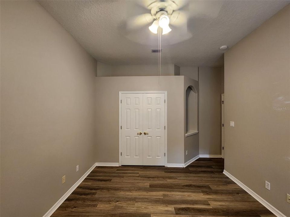 For Rent: $4,950 (5 beds, 4 baths, 3662 Square Feet)