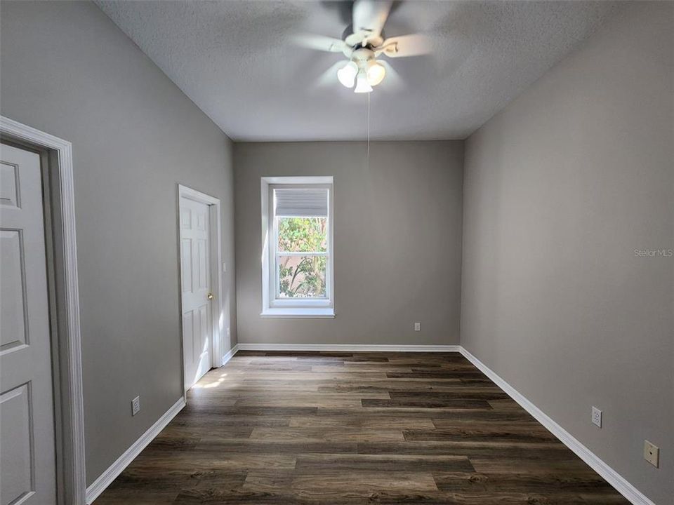 For Rent: $4,950 (5 beds, 4 baths, 3662 Square Feet)