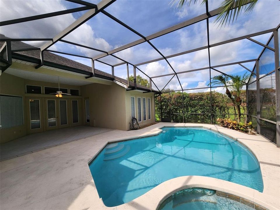 For Rent: $4,950 (5 beds, 4 baths, 3662 Square Feet)