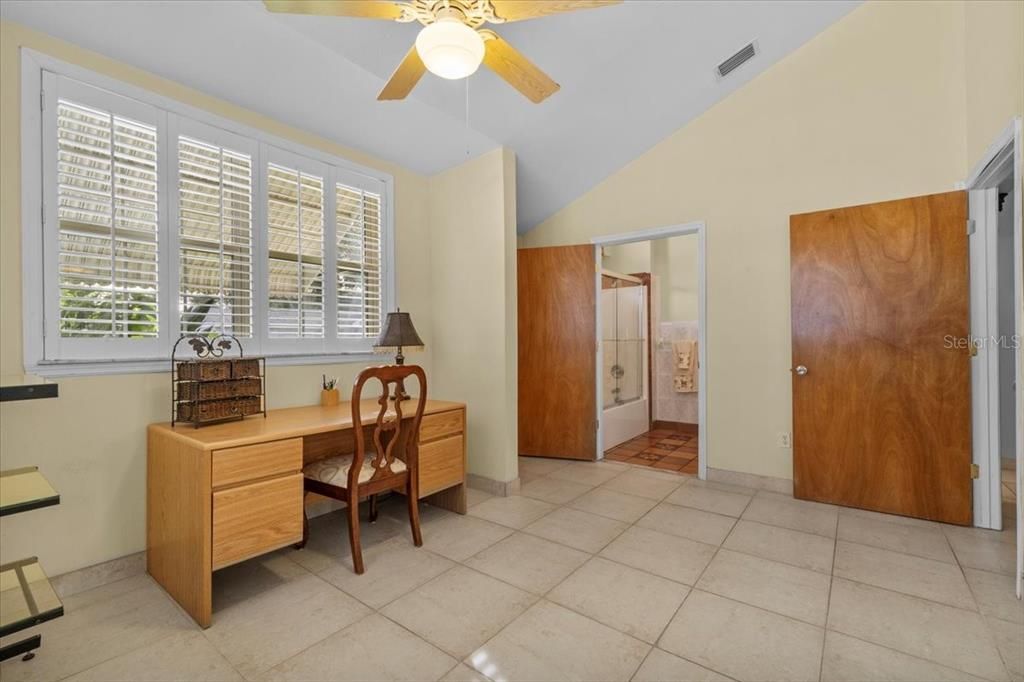 For Sale: $425,000 (3 beds, 2 baths, 2135 Square Feet)