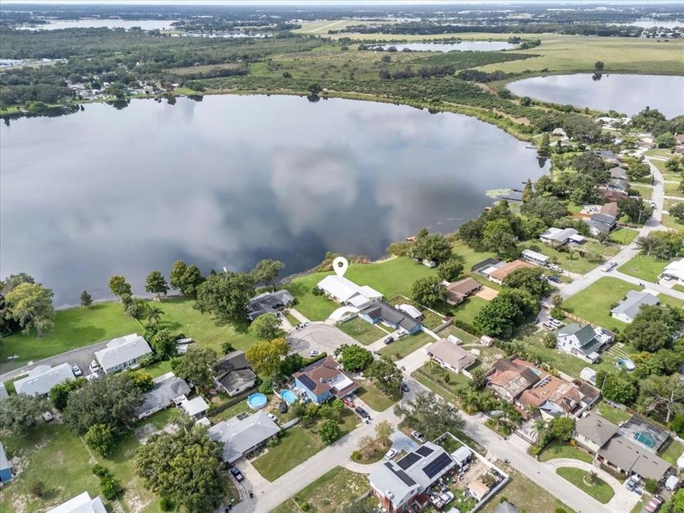 For Sale: $425,000 (3 beds, 2 baths, 2135 Square Feet)