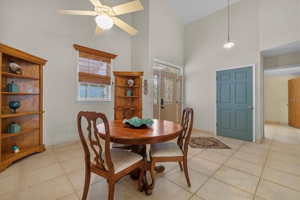 For Sale: $425,000 (3 beds, 2 baths, 2135 Square Feet)