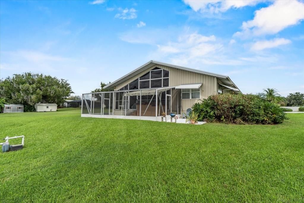 For Sale: $425,000 (3 beds, 2 baths, 2135 Square Feet)