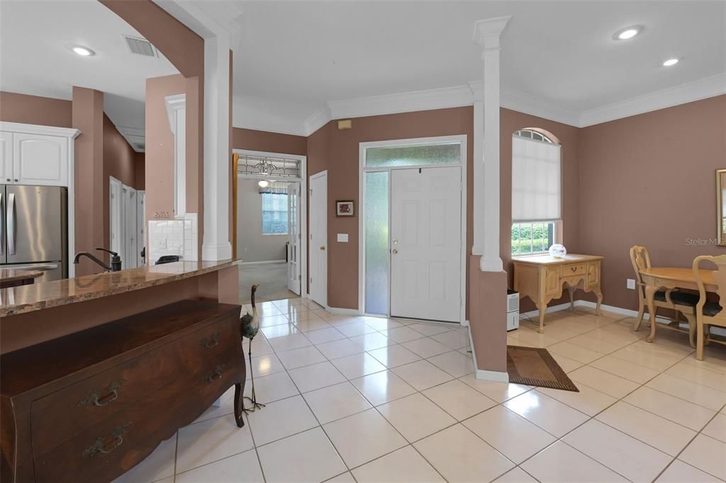 待售: $375,000 (3 贝兹, 2 浴室, 1852 平方英尺)