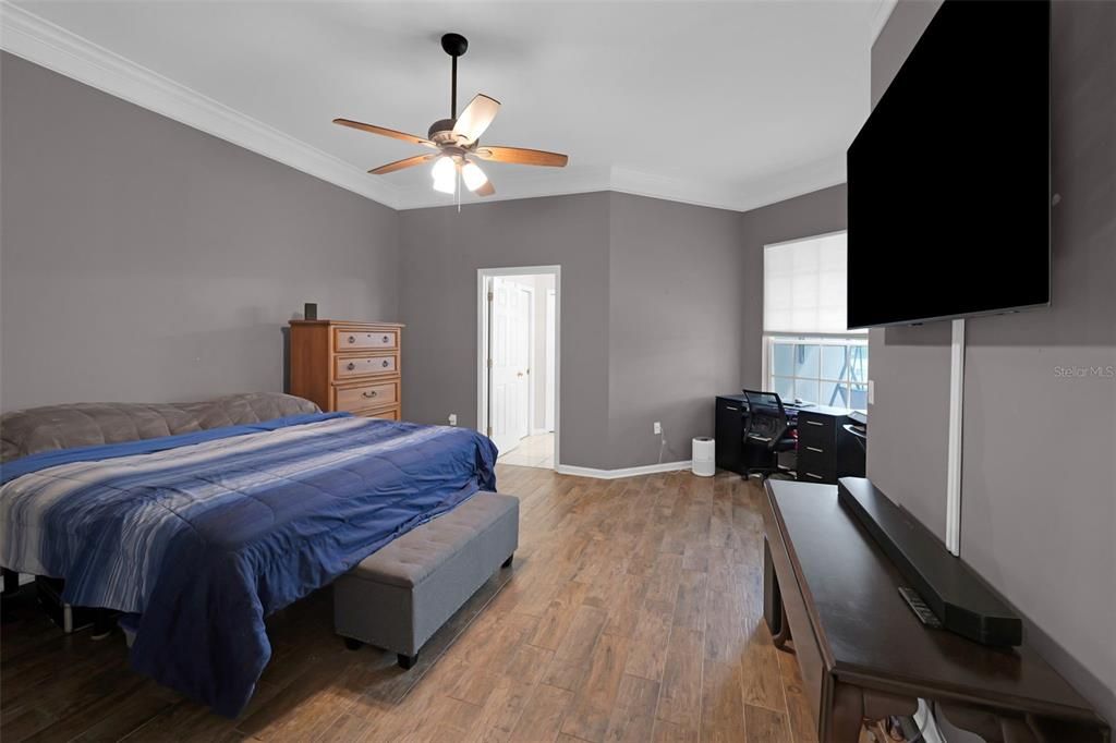 待售: $375,000 (3 贝兹, 2 浴室, 1852 平方英尺)