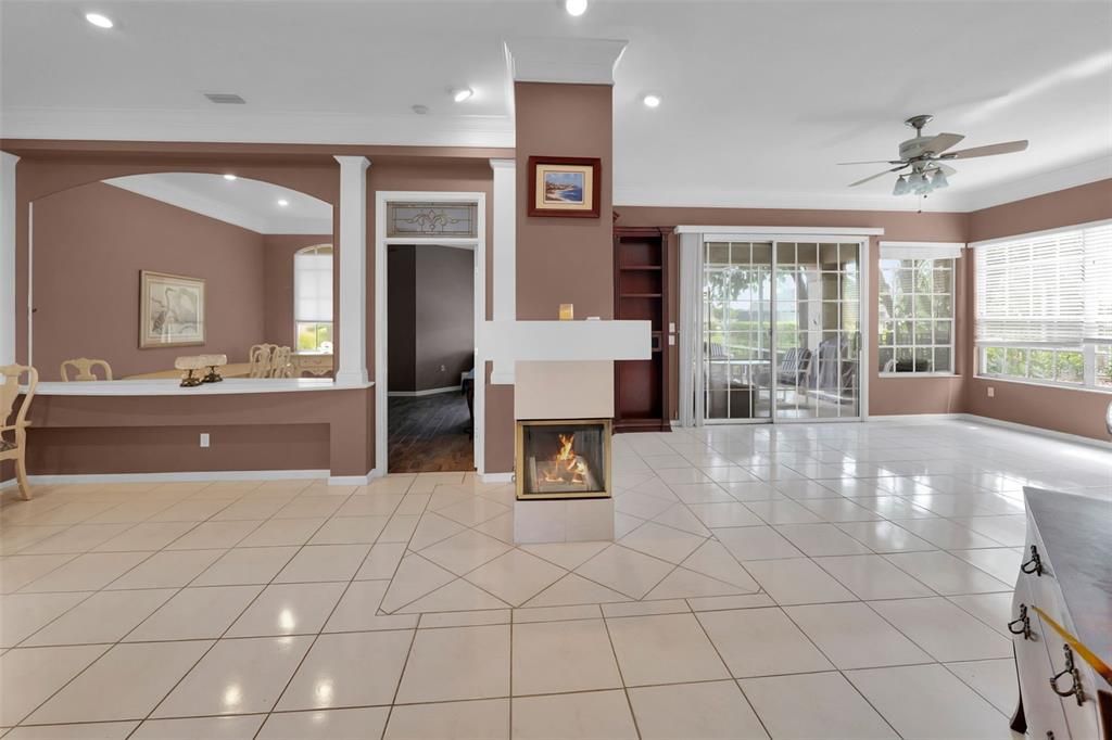 待售: $375,000 (3 贝兹, 2 浴室, 1852 平方英尺)