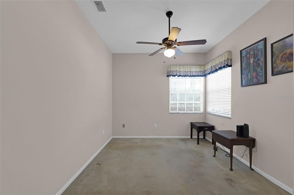 待售: $375,000 (3 贝兹, 2 浴室, 1852 平方英尺)