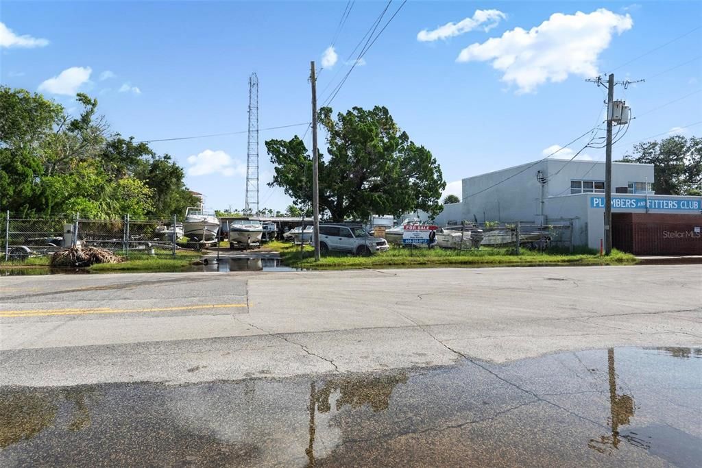 待售: $299,000 (0 贝兹, 0 浴室, 0 平方英尺)