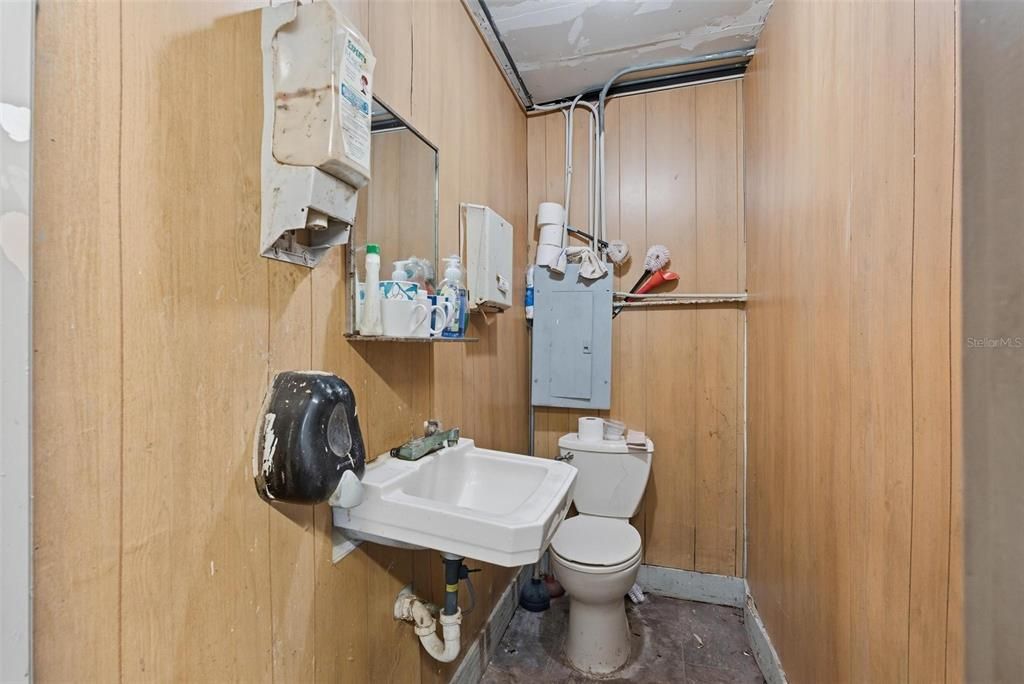 待售: $299,000 (0 贝兹, 0 浴室, 0 平方英尺)