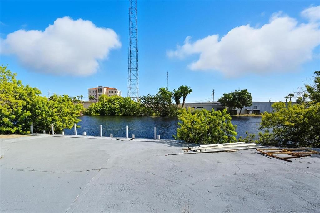 待售: $299,000 (0 贝兹, 0 浴室, 0 平方英尺)