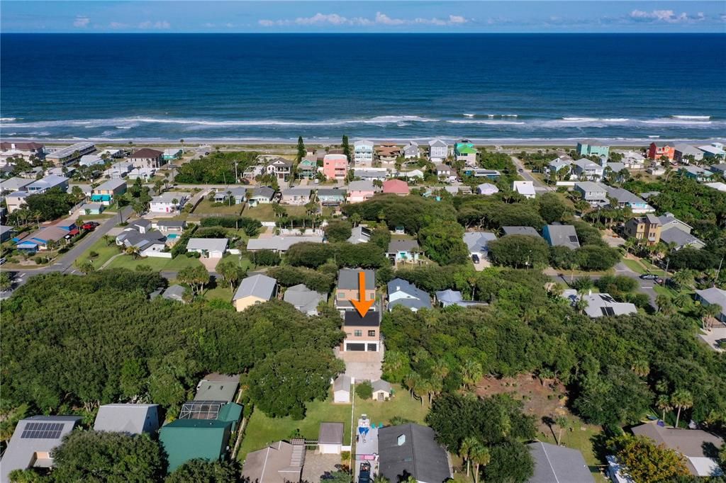 For Rent: $2,200 (1 beds, 1 baths, 759 Square Feet)