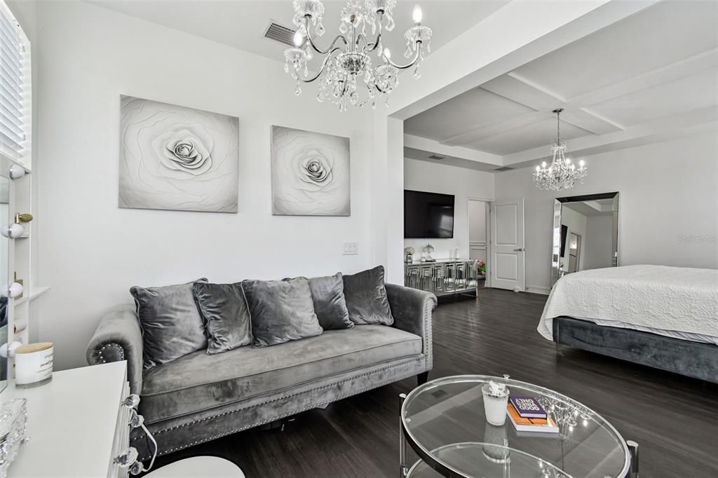 待售: $949,000 (4 贝兹, 3 浴室, 3644 平方英尺)