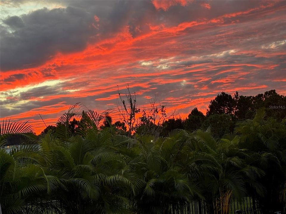 待售: $949,000 (4 贝兹, 3 浴室, 3644 平方英尺)