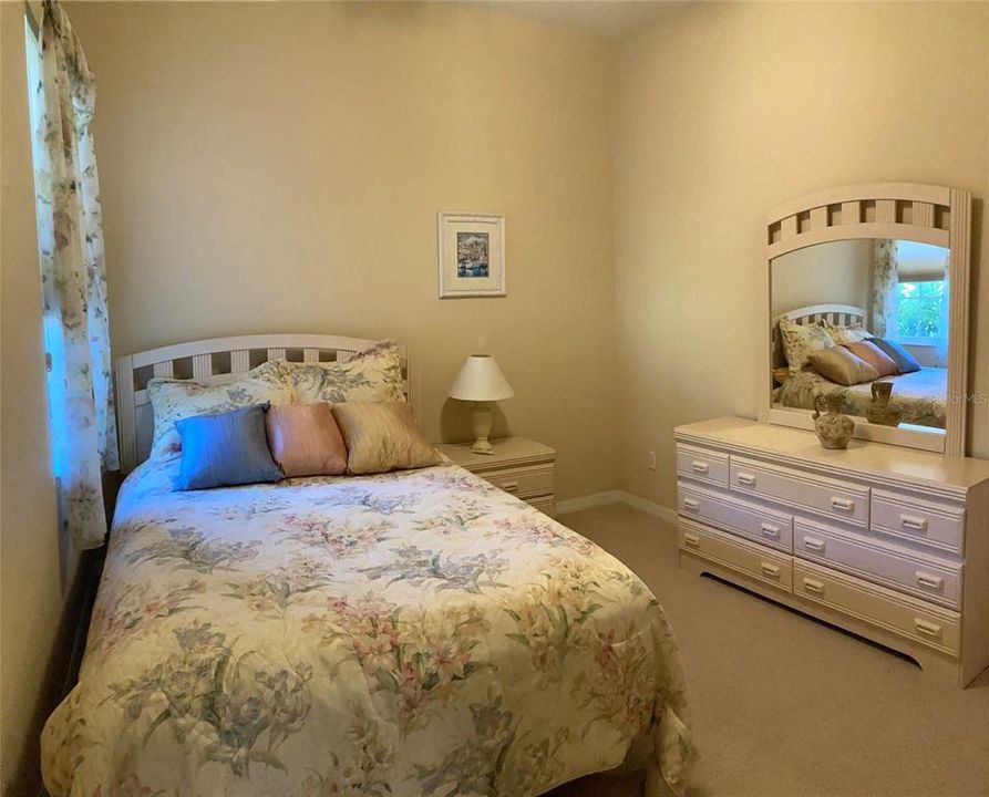 For Rent: $1,975 (3 beds, 2 baths, 1746 Square Feet)