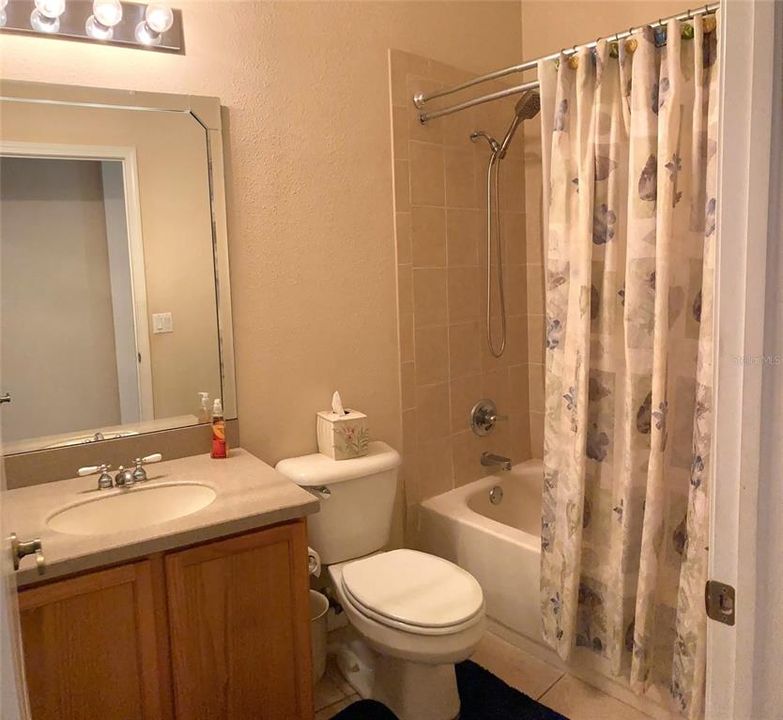 For Rent: $1,975 (3 beds, 2 baths, 1746 Square Feet)