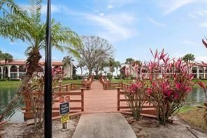 待售: $368,000 (3 贝兹, 3 浴室, 2372 平方英尺)