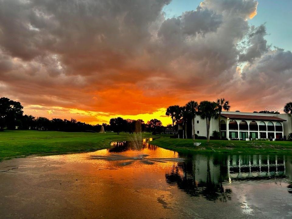 待售: $368,000 (3 贝兹, 3 浴室, 2372 平方英尺)