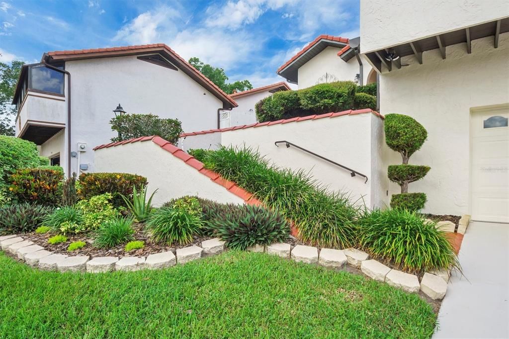 待售: $368,000 (3 贝兹, 3 浴室, 2372 平方英尺)