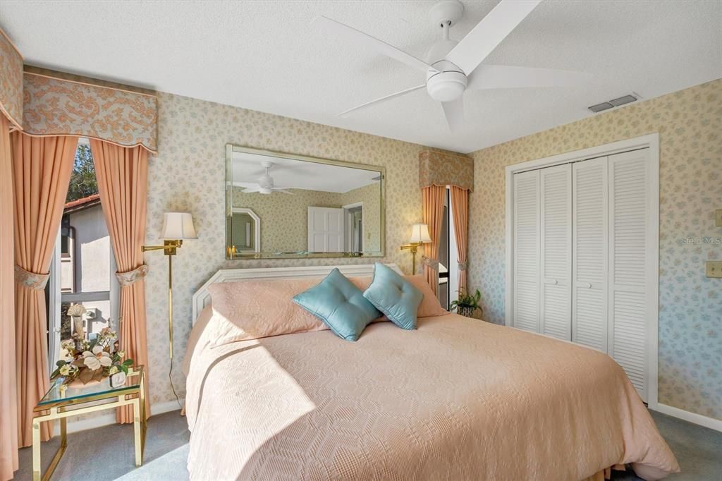 待售: $368,000 (3 贝兹, 3 浴室, 2372 平方英尺)