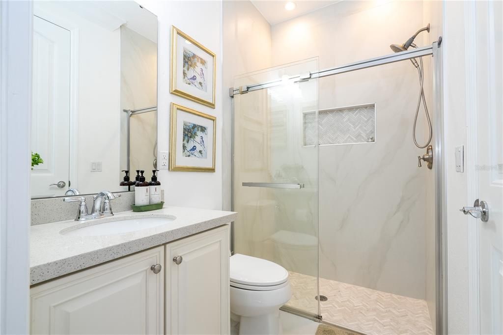 For Sale: $1,200,000 (4 beds, 4 baths, 4114 Square Feet)