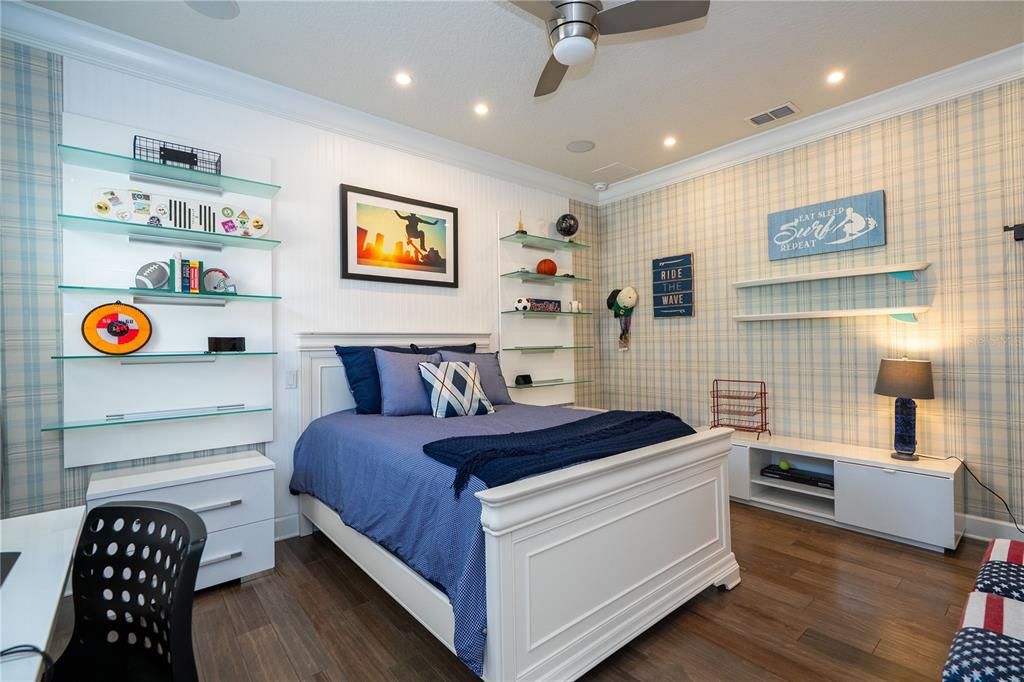 For Sale: $1,200,000 (4 beds, 4 baths, 4114 Square Feet)